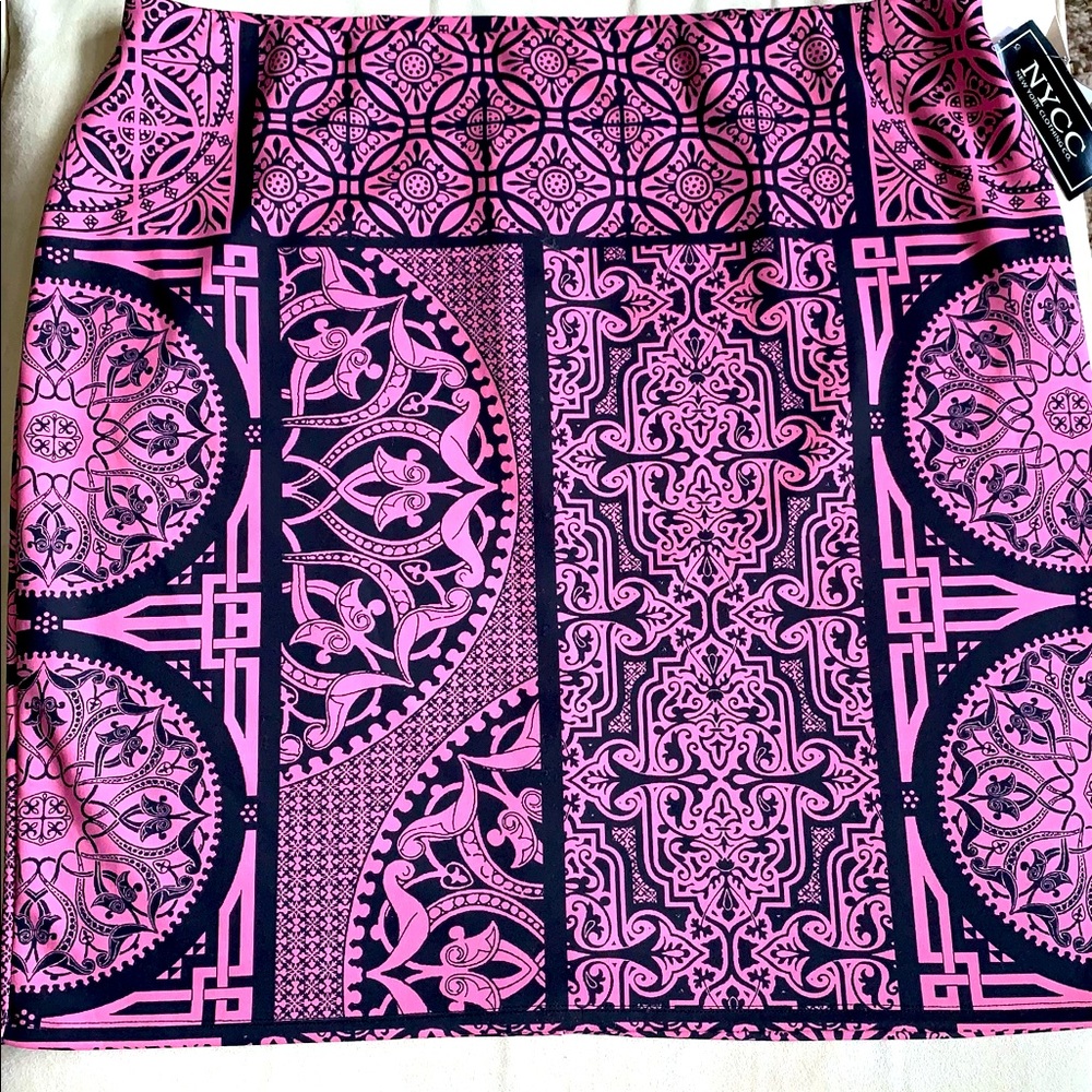 New York Clothing Co., size 3X, mandala printed pencil skirt